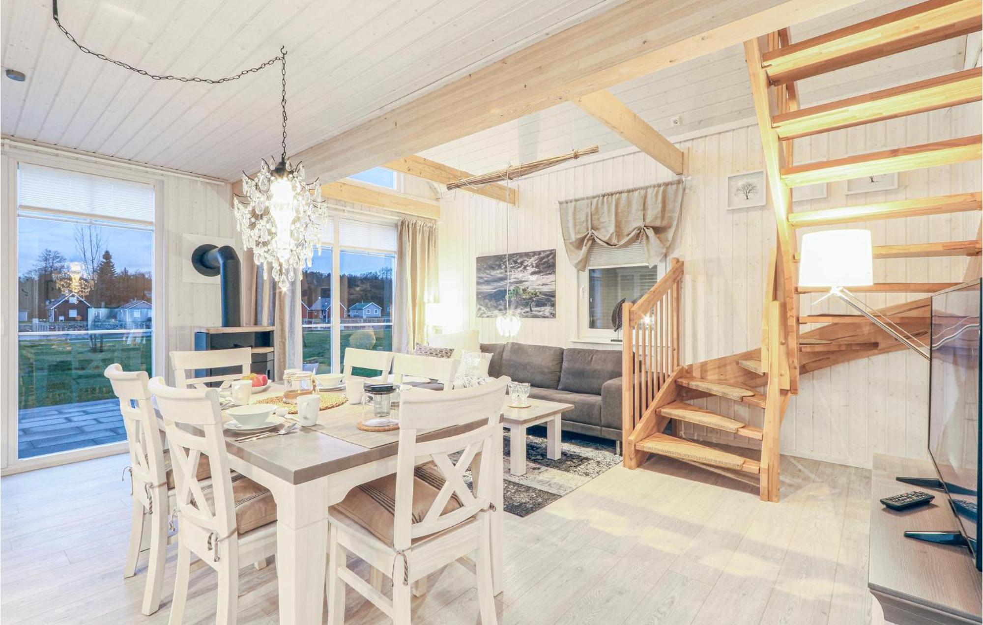 2 Bedroom Stunning Home In Zerpenschleuse Екстериор снимка